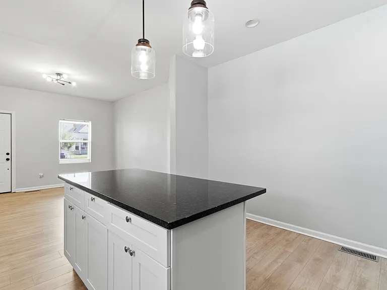 1338 Barth Ave #1338 — Photo 17