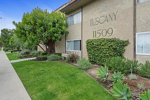 Tuscany Apartments Photo 1