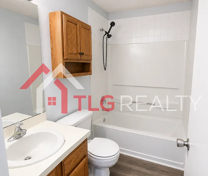 3821 Rosedown Dr — Photo 14