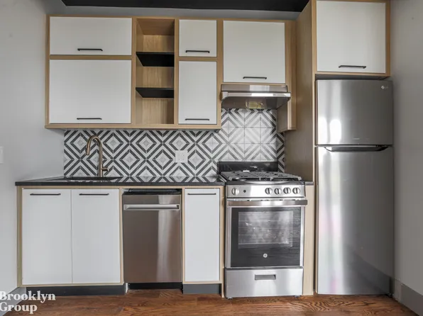 1896 De Kalb Avenue image 1 of 13