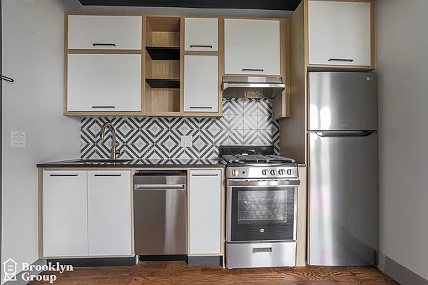 Rented by Brooklyn Group | media 5