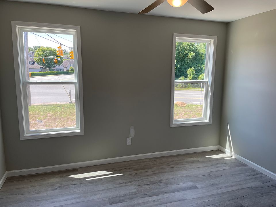 1st Floor Bedroom