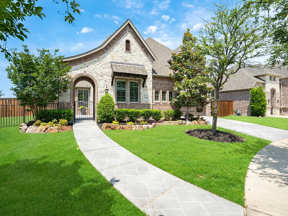 6313 Cobbie Creek Dr