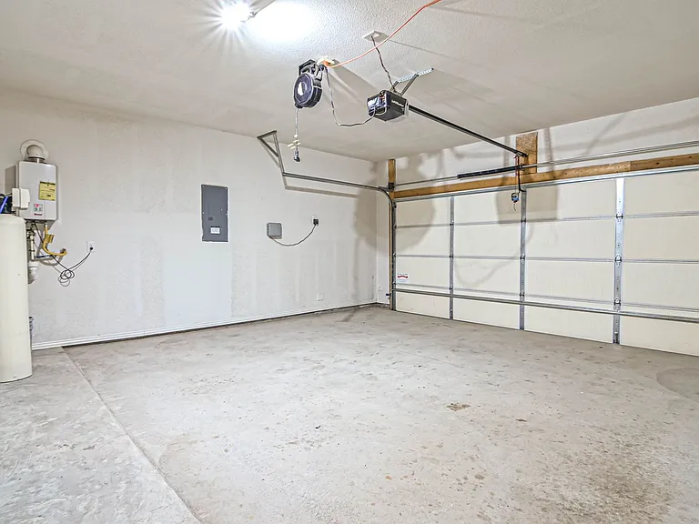 7321 Fossell Ranch Rd — Photo 36