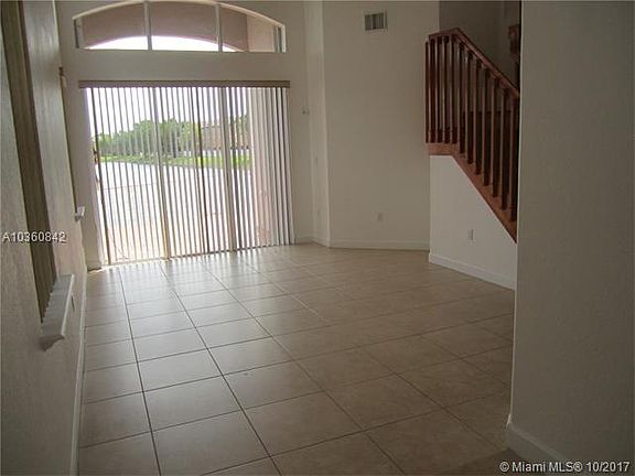 4th image of 11520 NW 79th Ln #0