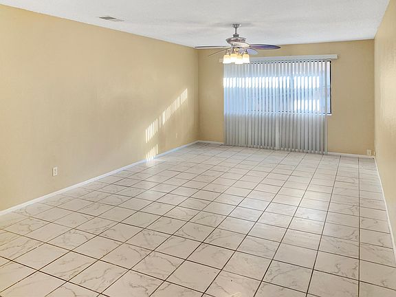 4th image of 53666 Avenida Vallejo