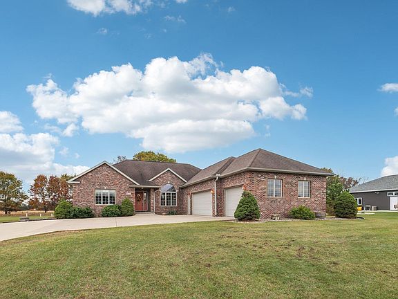 2nd image of W7241 Deer Meadow Ln