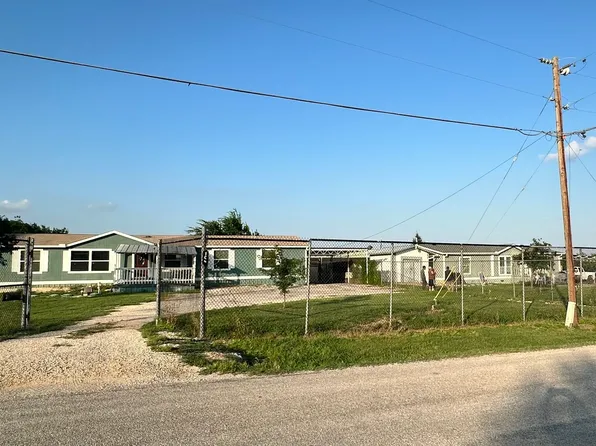 162 SASSMAN RD, Marion, TX 78124