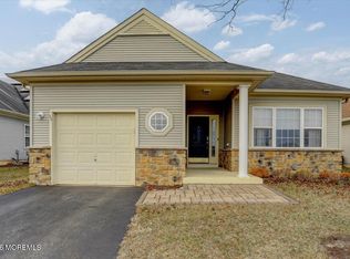 22 Halsted Drive, Manchester, NJ 08759