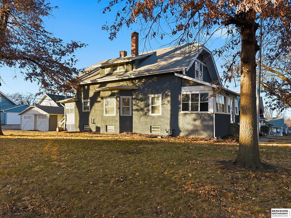 1st image of 5058 S 36th Ave