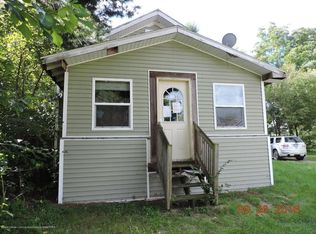 601 Hyatt St, Eaton Rapids, MI
