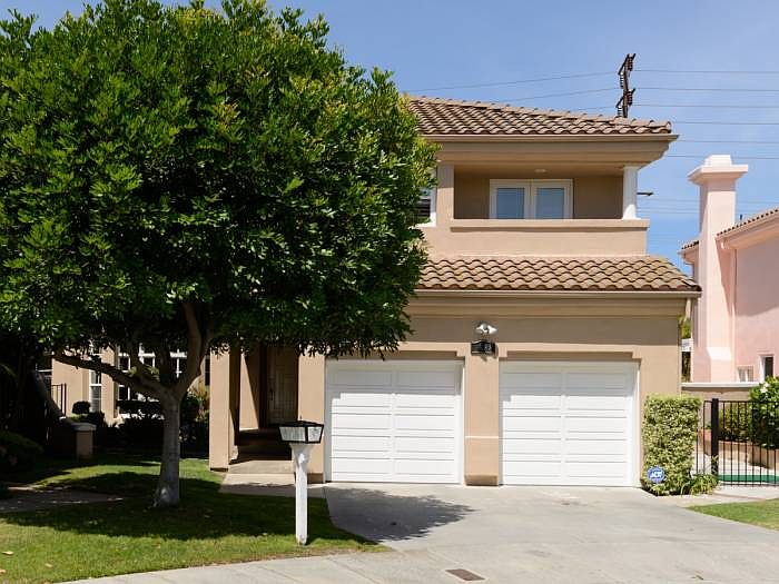 1st image of 3888 Meadow Park Ln