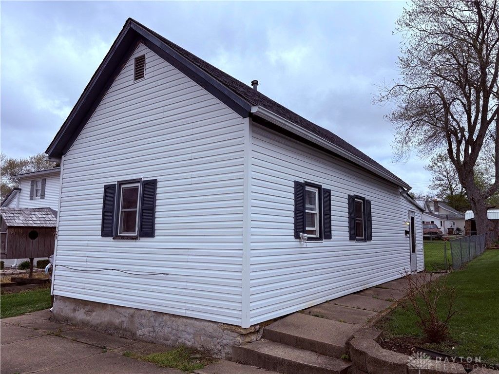 Real estate listing image
