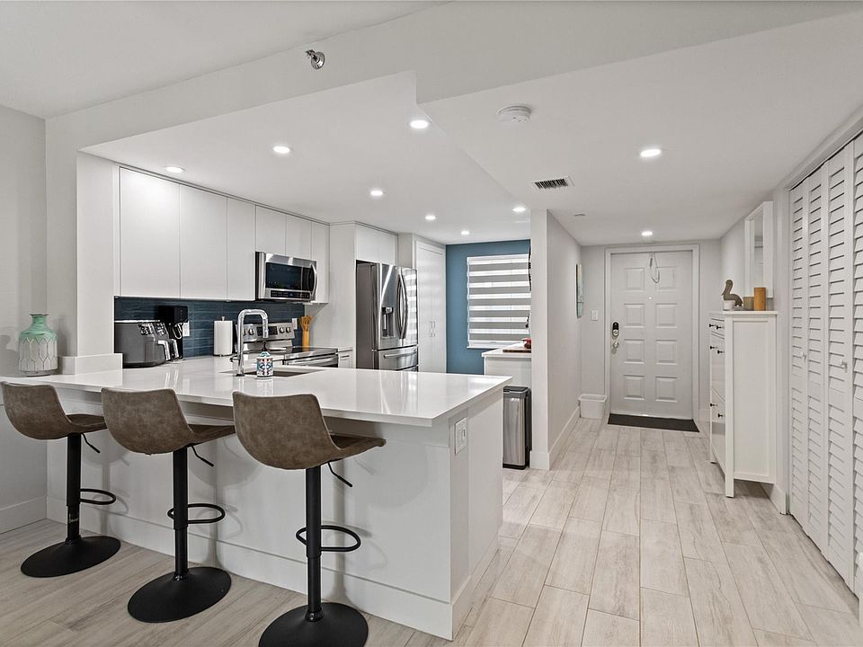 1st image of 4015 W Palm Aire Drive #305