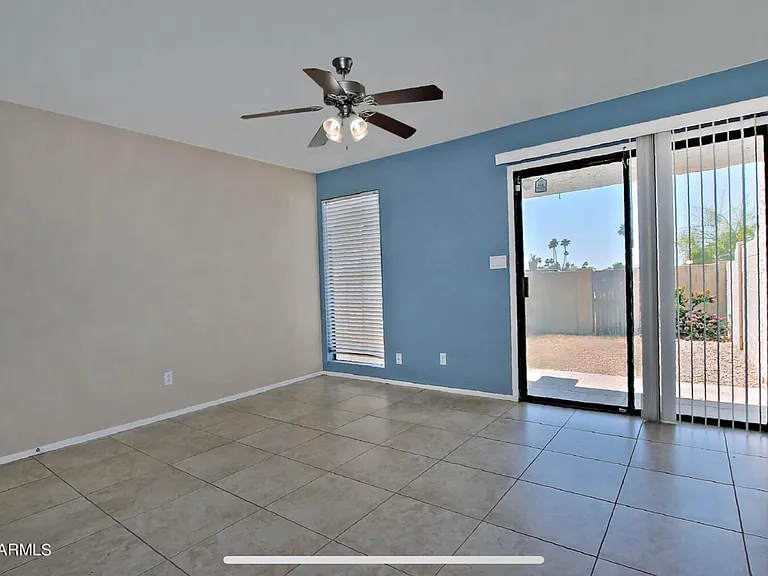 835 N Granite Reef Rd #11 — Photo 1