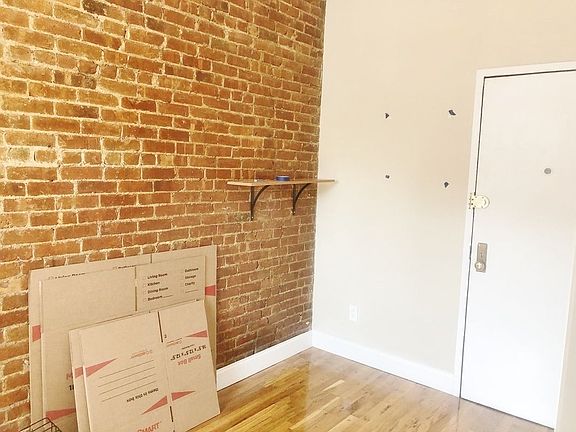 4th image of 377 Vernon Ave #2FF