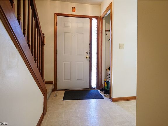 3rd image of 4404 W 53rd St
