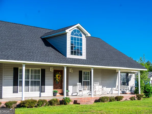 5625 Wooddell Dr, Waycross, GA 31503