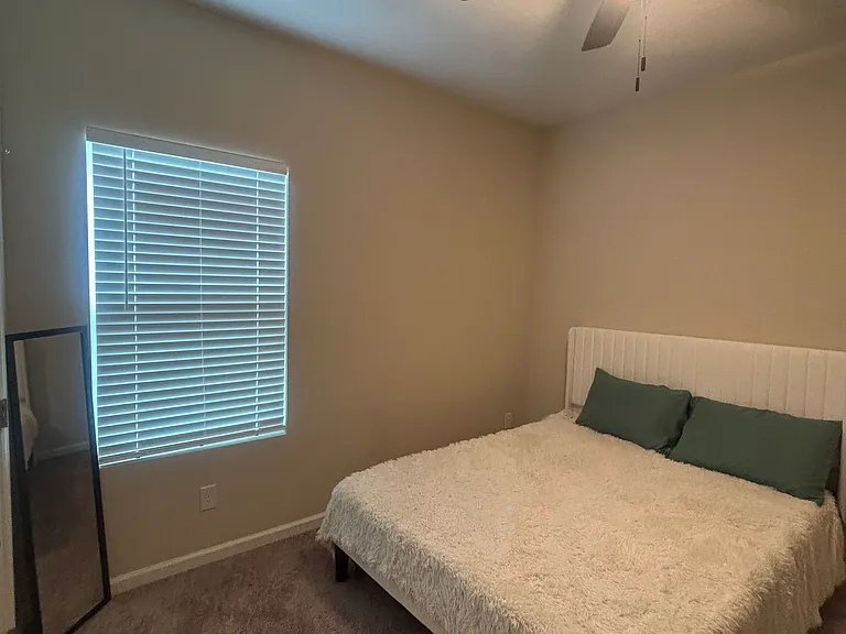 233 Willowton Ln — Photo 6