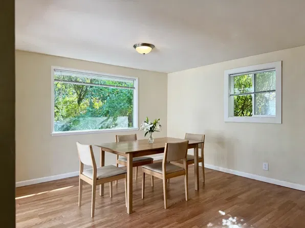 7506 26th Ave NE, Seattle, WA 98115