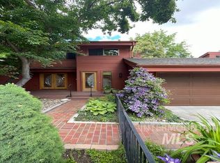 1915 S Lake Heron Ln, Boise, ID 83706