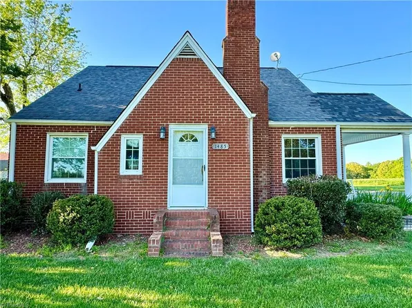 1485 Pratt Rd, Ararat, NC 27007