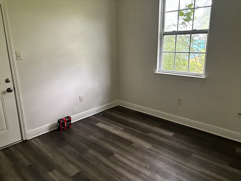 1041 Atlantic Ave — Photo 9