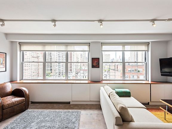 5th image of 345 E 86th St APT 12C