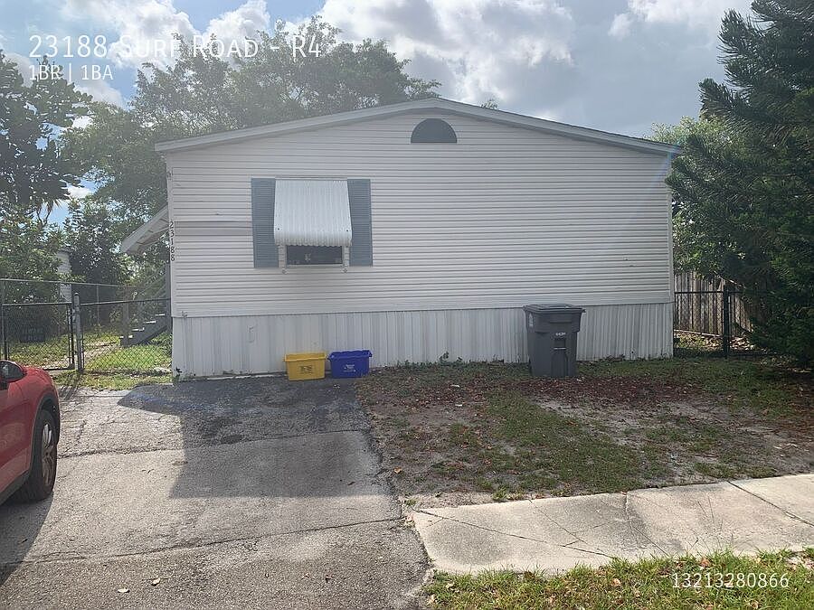 2nd image of 23188 Surf Rd #R4