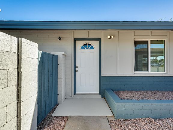 5th image of 3606 W Morten Ave
