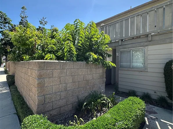 5130 W 1st St E, Santa Ana, CA 92703