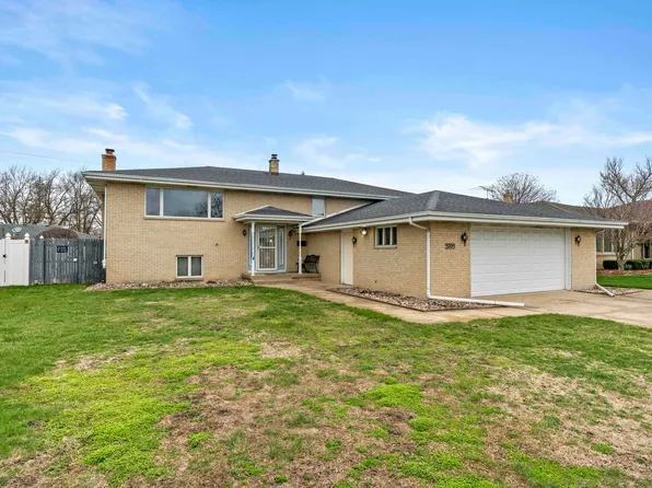 3705 Manor Dr, Highland, IN 46322