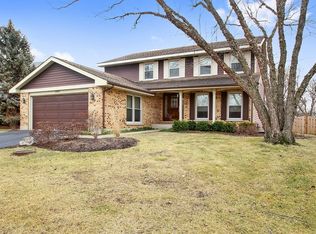 4060 Lindenwood Ln, Northbrook, IL 60062