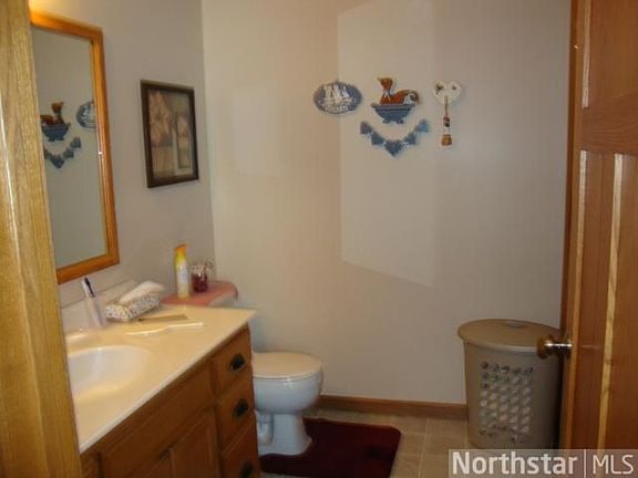 5th image of 649 Cottonwood Ave