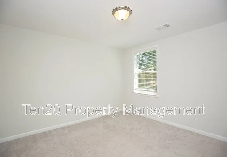 7794 Garrett Rd — Photo 22