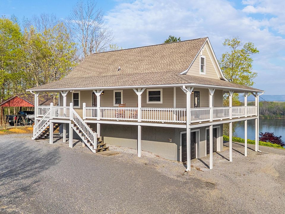 1st image of 325 Russell Ln