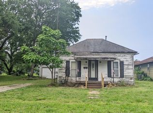 829 W Main St, Cherryvale, KS 67335