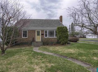 5702 Juniata St, Duluth, MN 55804