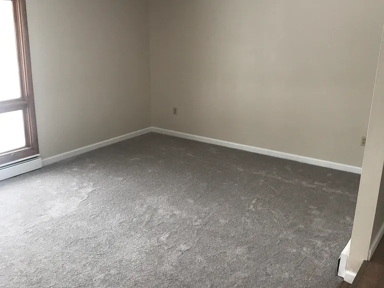 994 Peru Rd — Photo 5