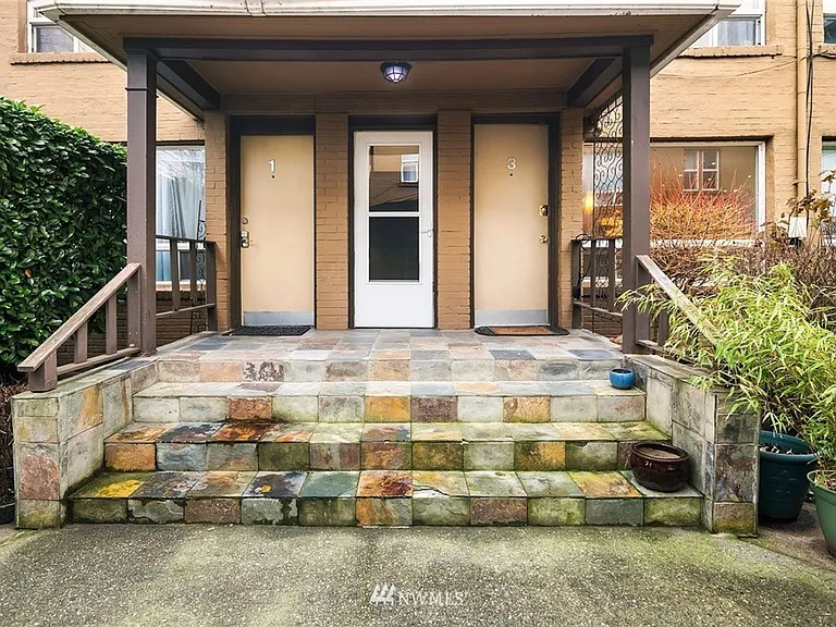 120 14th Ave #3 — Photo 10