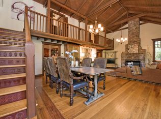 8343 Skyline Blvd, Oakland, CA 94611