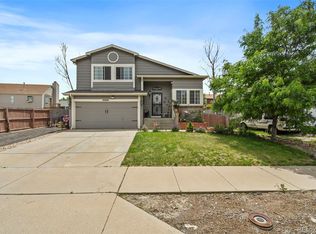 15090 Bolling Dr, Denver, CO 80239