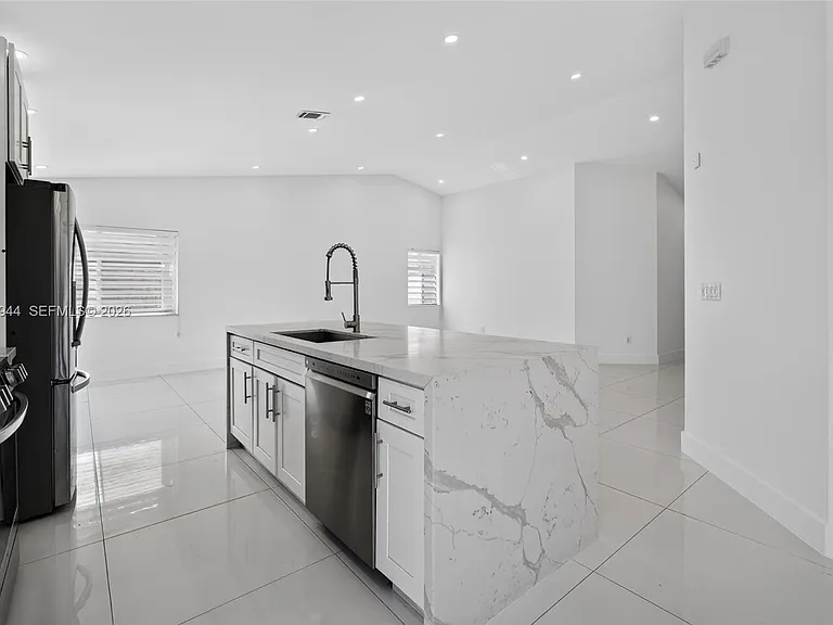 15772 SW 74th Ln — Photo 13