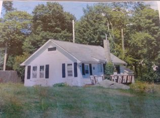 8 Bay Rd, Warren, RI 02885