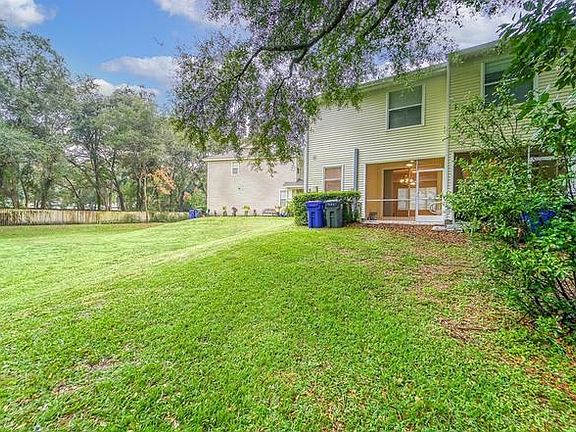 5th image of 2241 Golden Oak Ln