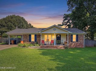 1396 Haywood Dr, Southaven, MS 38671