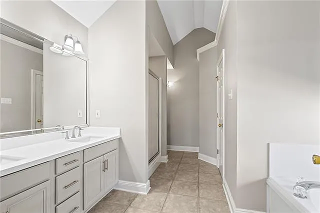 409 Gainesway Dr — Photo 15