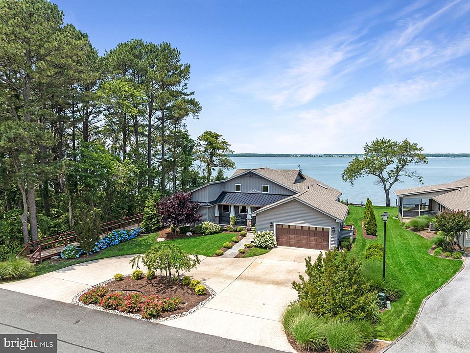 1st image of 34312 Indian River Dr