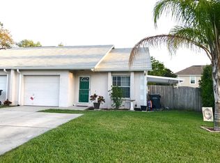 1033 Meadowood Pointe Rd, Lakeland, FL 33811