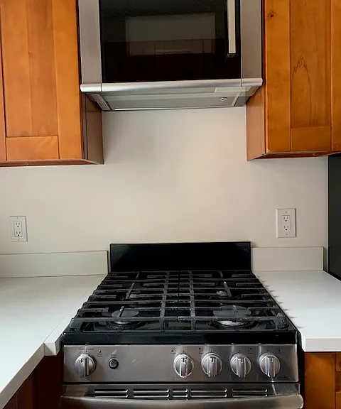 925 Jones Street Apartments — Photo 12